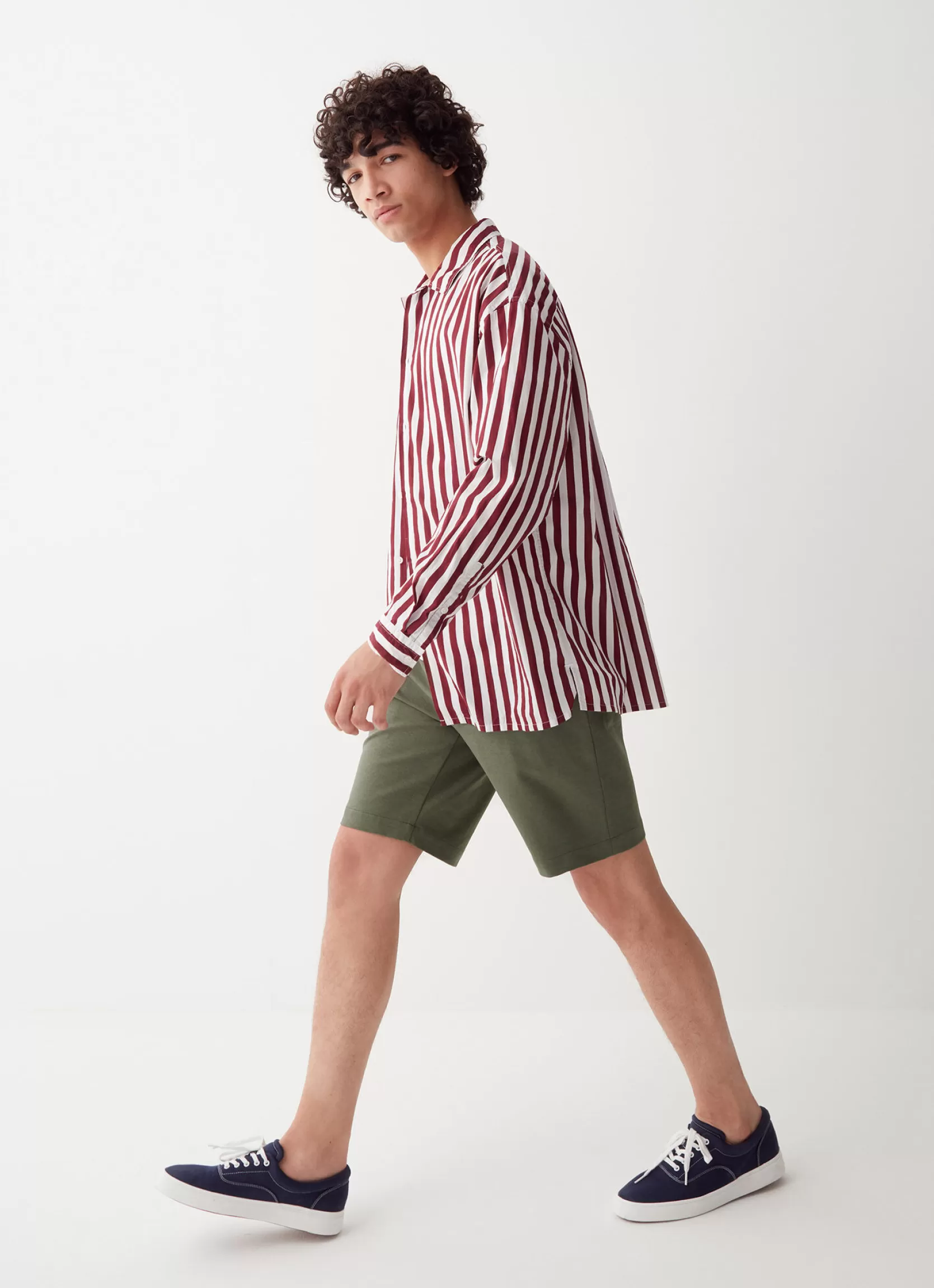 Colmar Chino style Bermuda shorts with elasticated waist | man Outlet