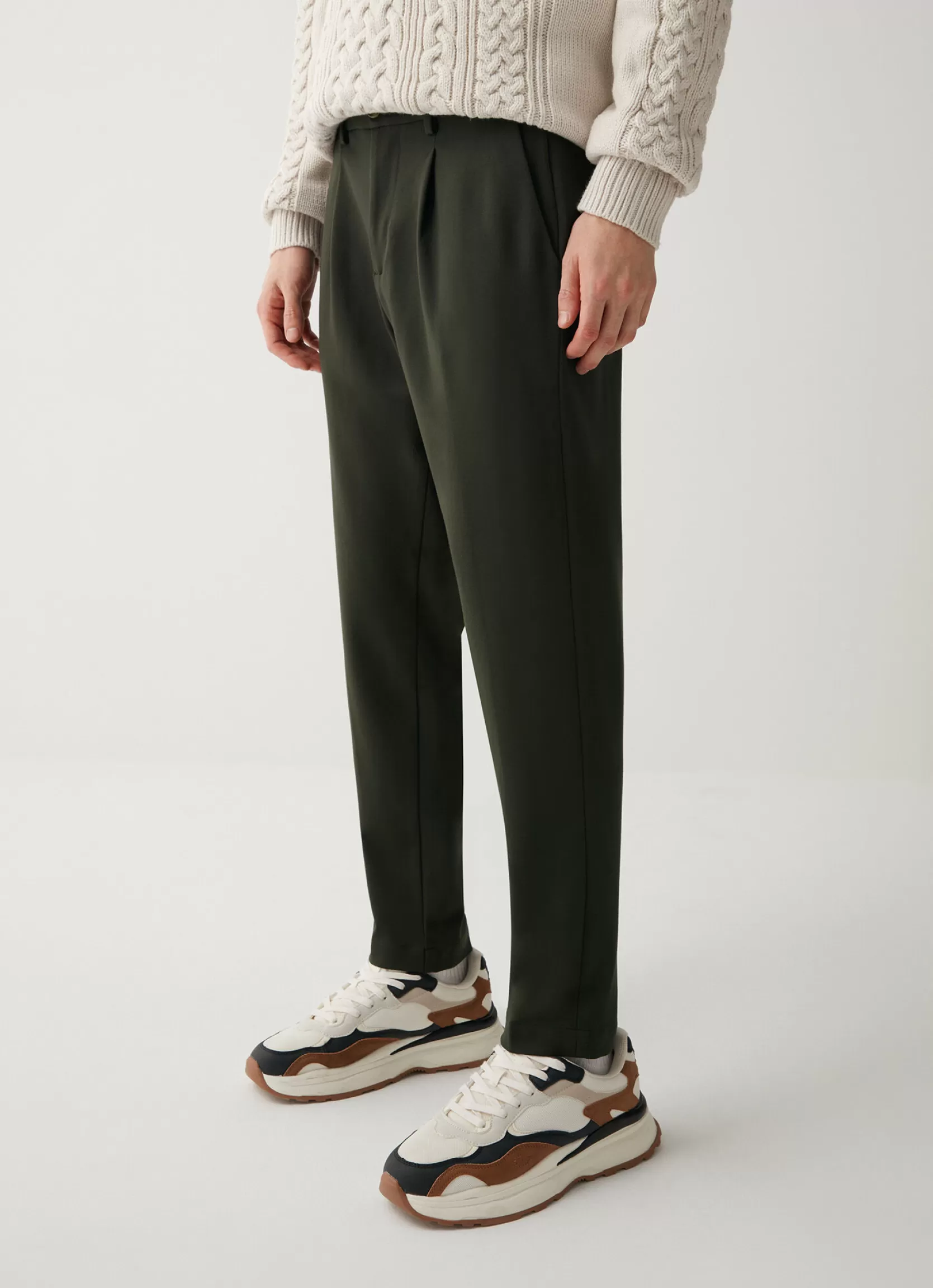 Colmar Classic trousers with front pleats | man Trousers