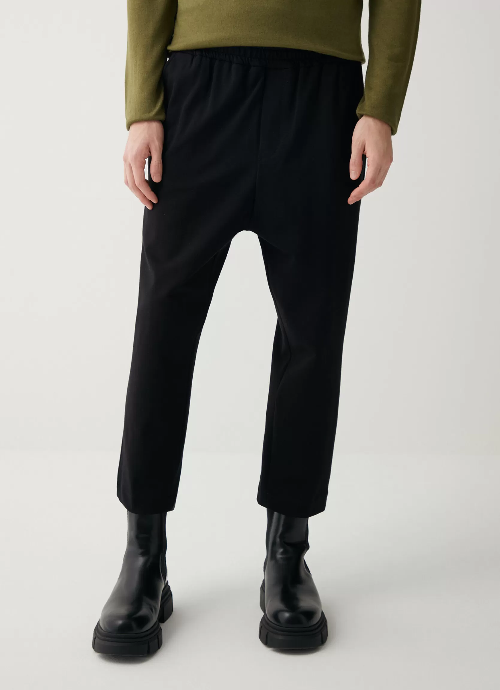 Colmar Comfortable trousers with side pockets | man Trousers