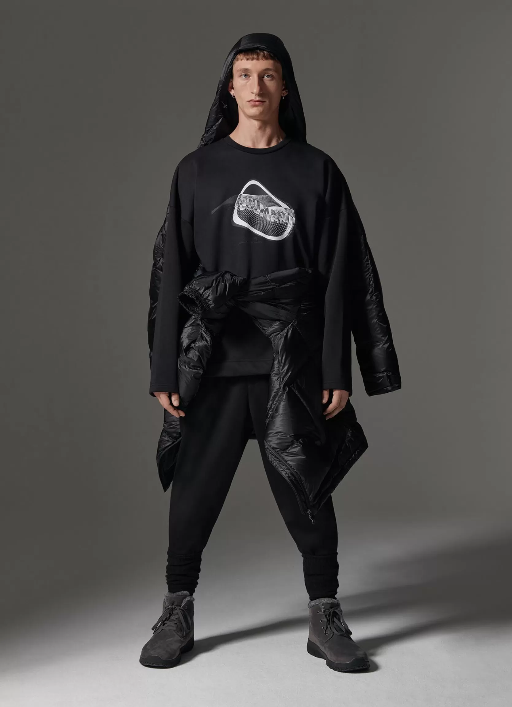 Colmar Crew-neck sweatshirt with uneven logo print | man Colmar Revolution | Sweatshirts