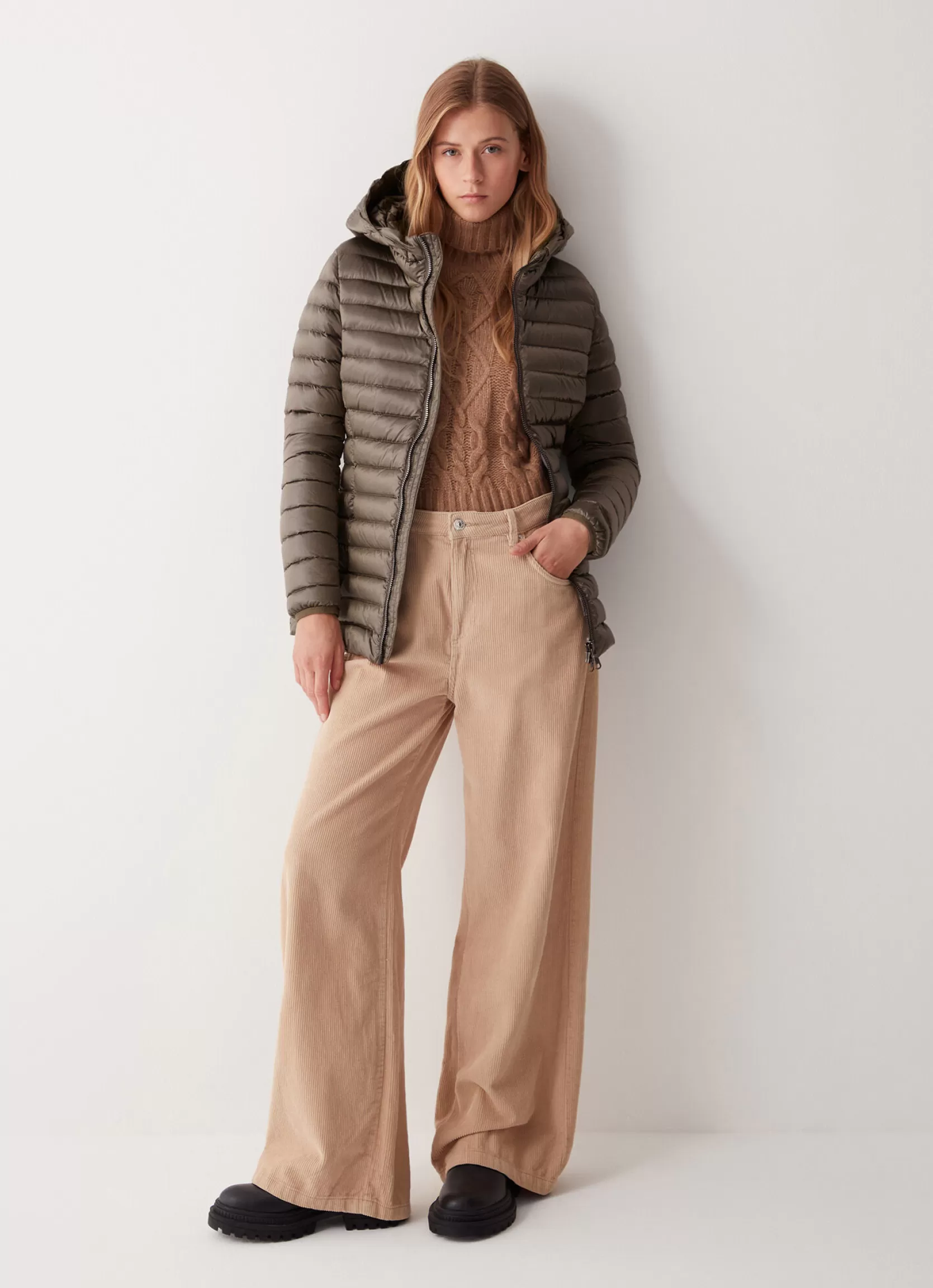 Colmar Fitted iridescent down jacket with hood | woman Winter Down Jackets