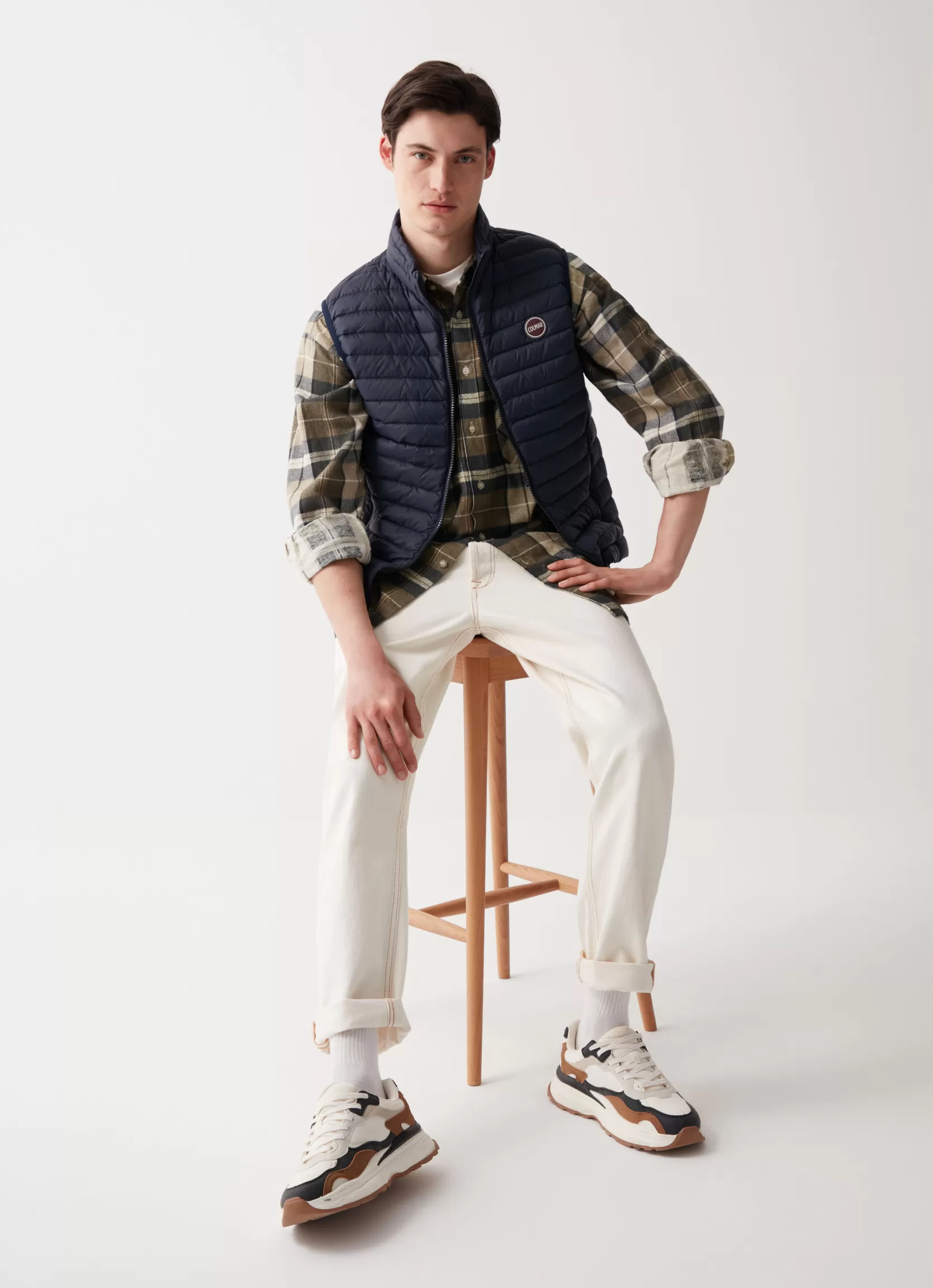 Colmar Gilet in eco-friendly down fabric | man Sleeveless Jackets