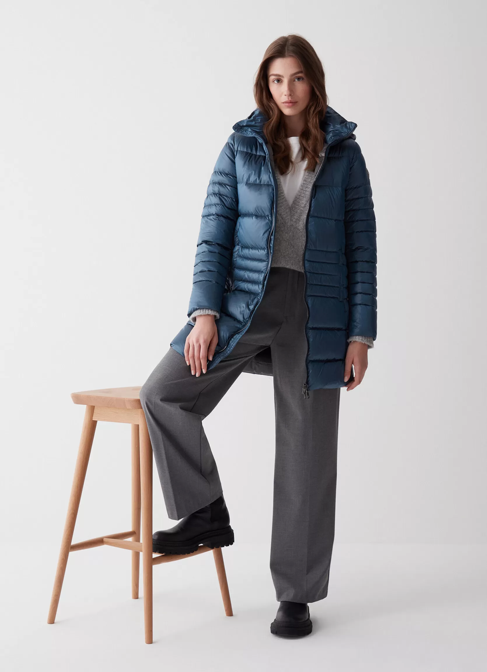 Colmar Long iridescent down jacket with detachable hood | woman Winter Down Jackets