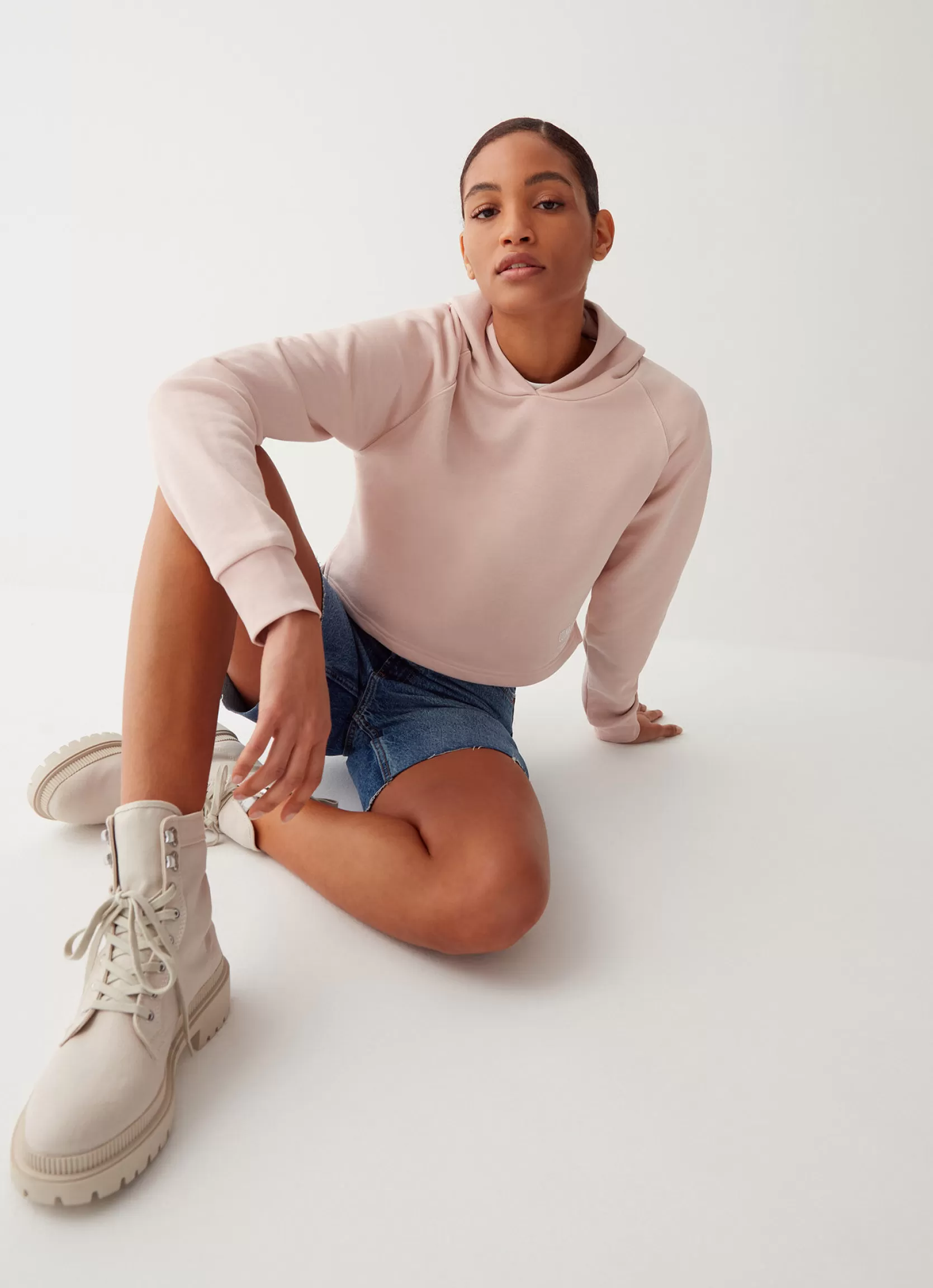 Colmar Short sweatshirt with hood and slits | woman Outlet