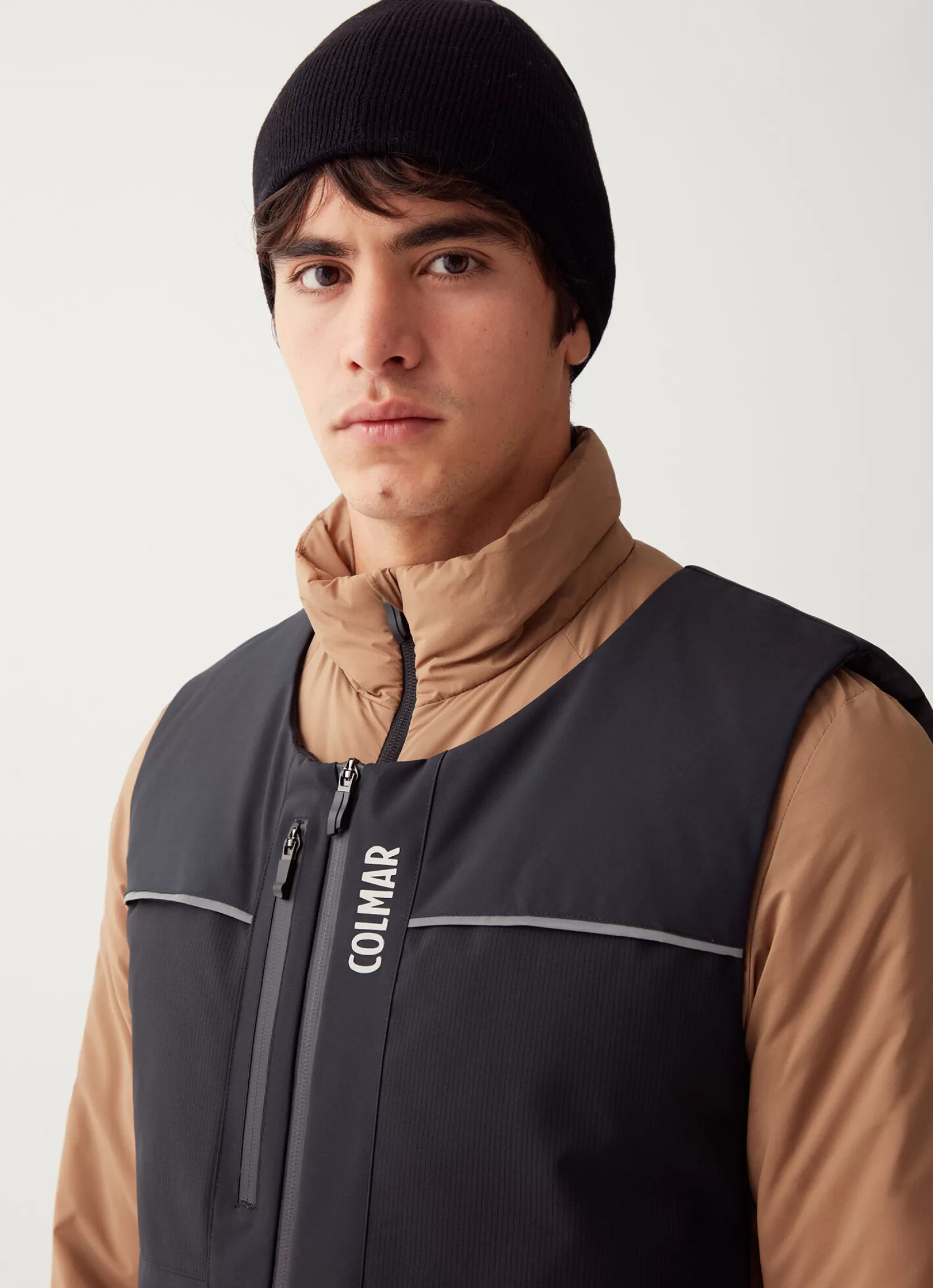 Colmar Stretch fabric gilet with chest pocket | man Ski Jackets | SKI COLLECTION MAN