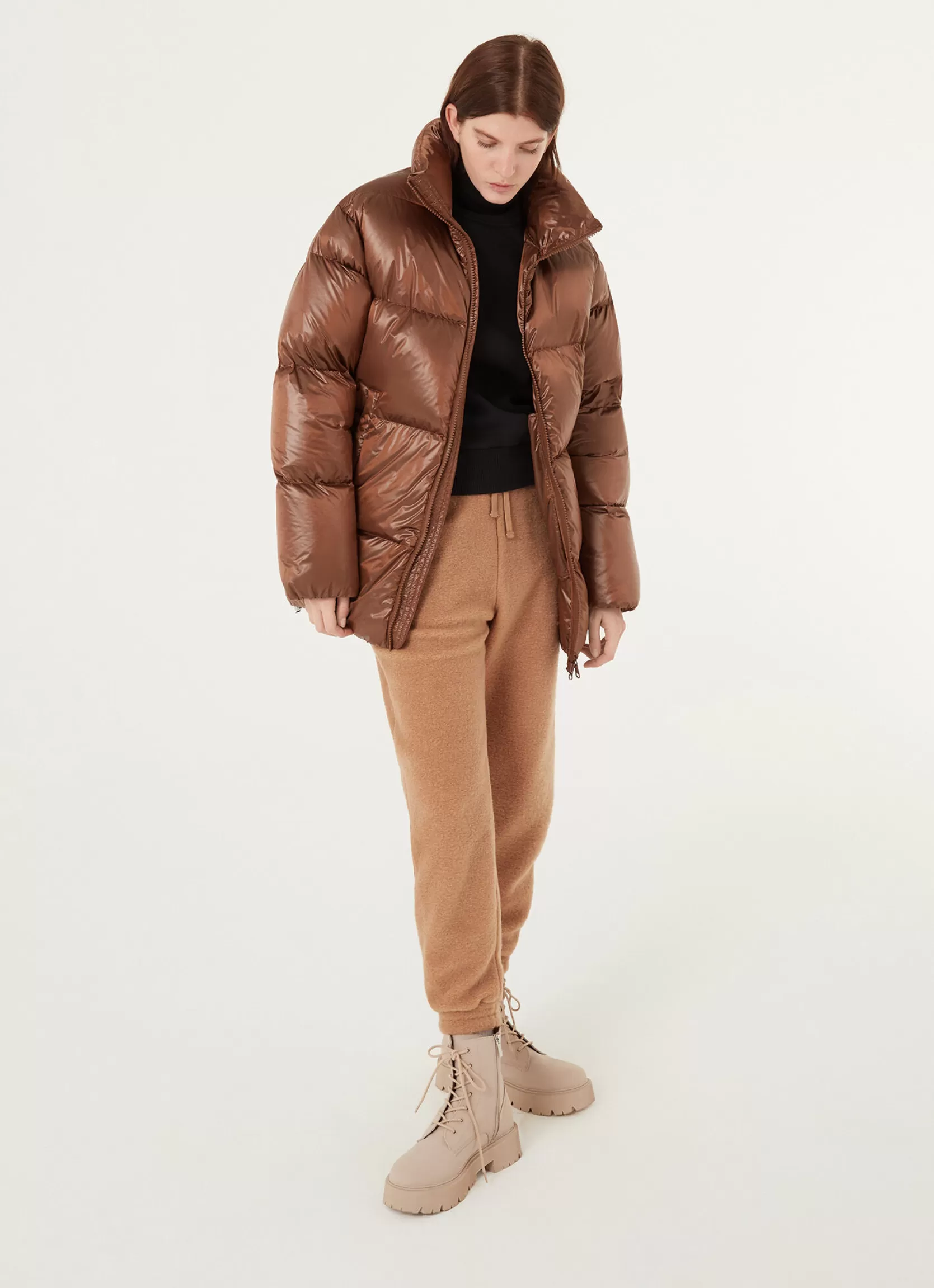 Colmar Super-padded puffy down jacket with high collar | woman Outlet