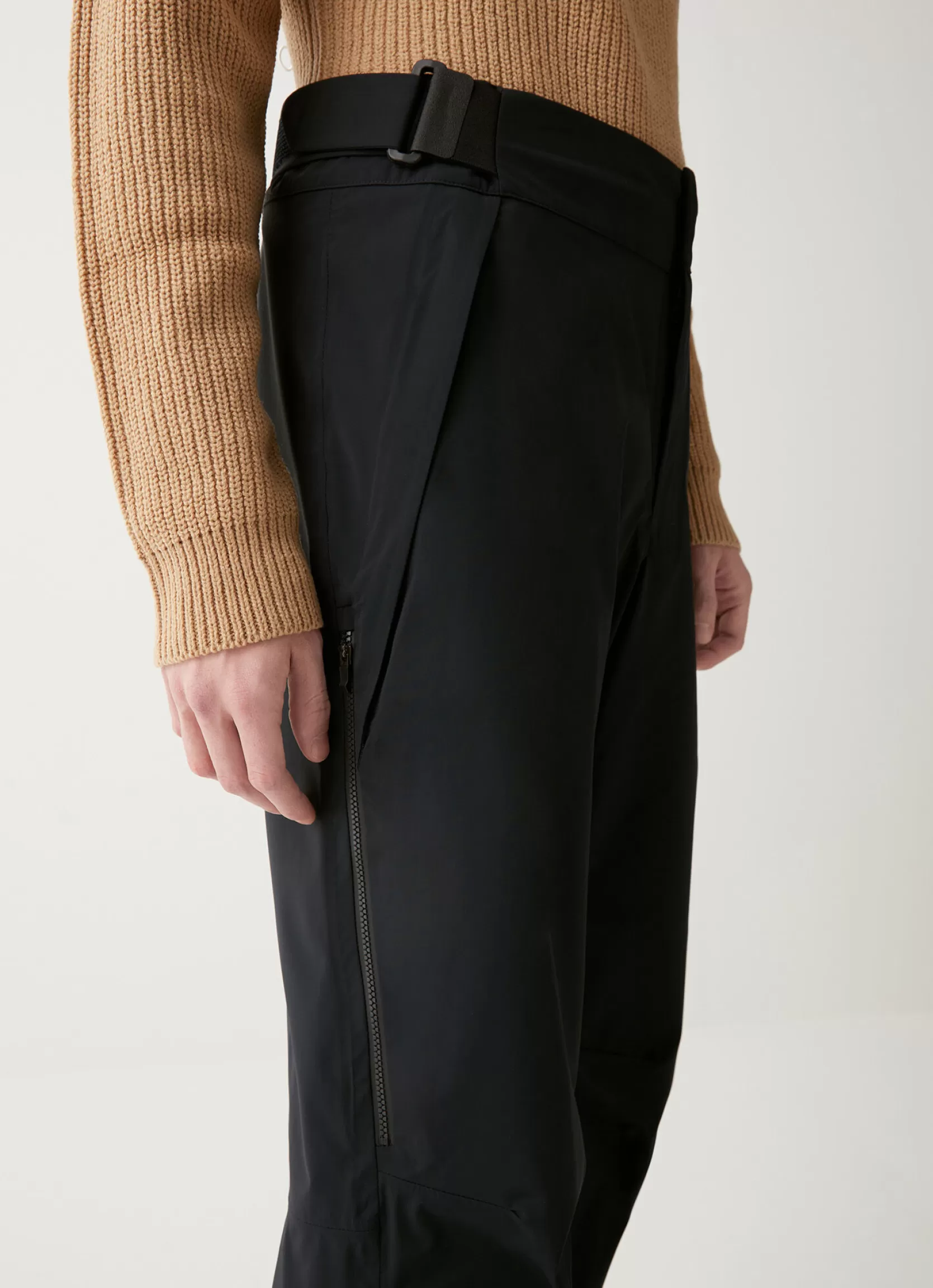Colmar Unlined ski trousers with multiple pockets | man Ski Trousers | SKI COLLECTION MAN