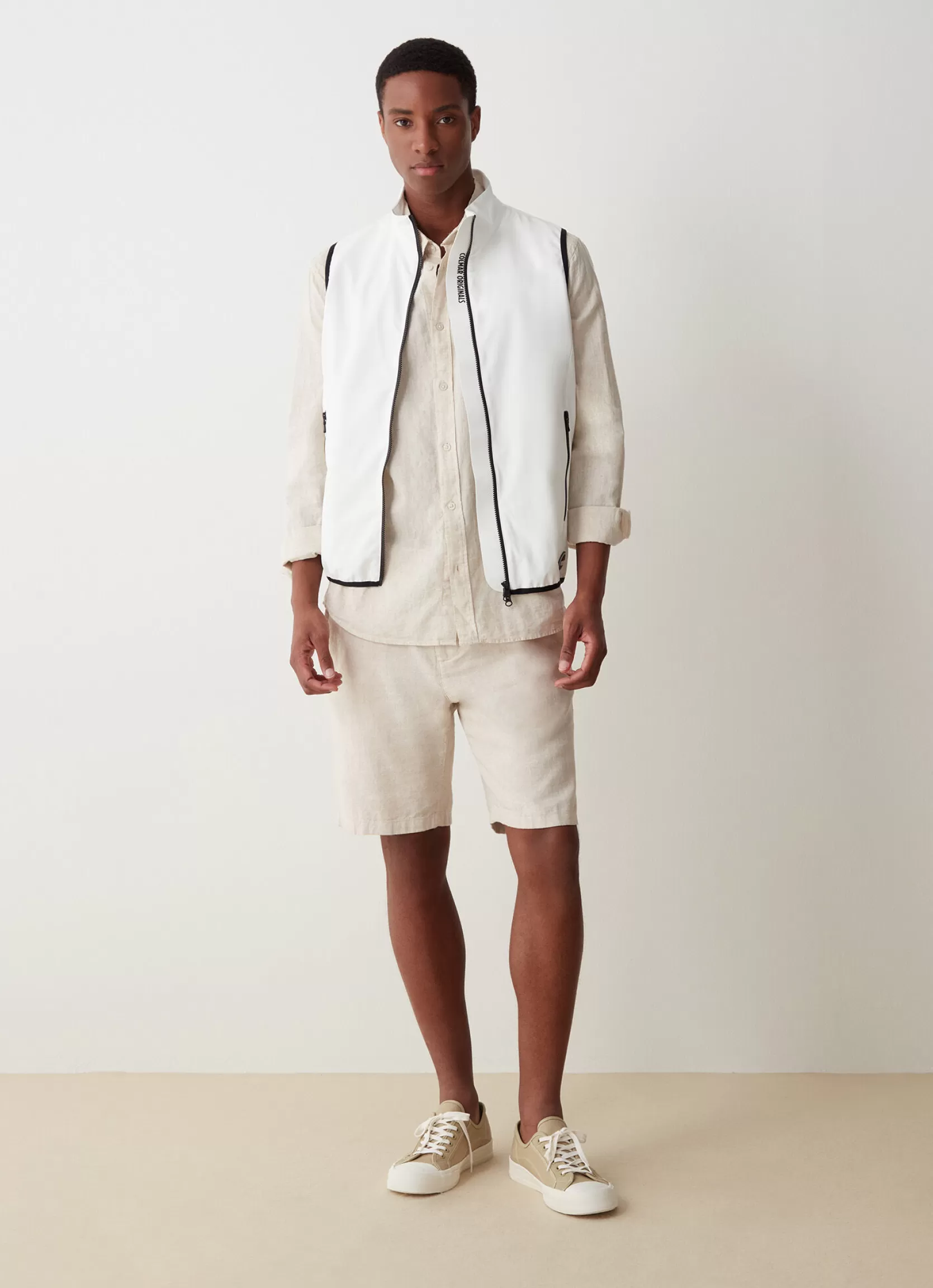 Colmar Waterproof and breathable softshell vest | man Sleeveless Jackets